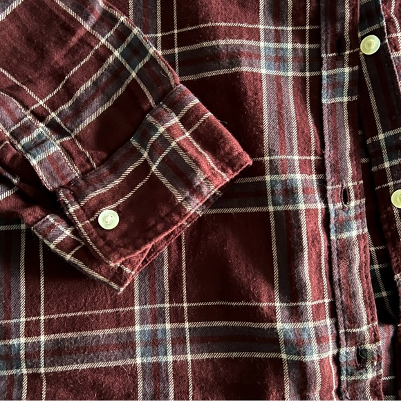 Nordstrom Flannel Shirt! 💙 - Picture 3 of 8